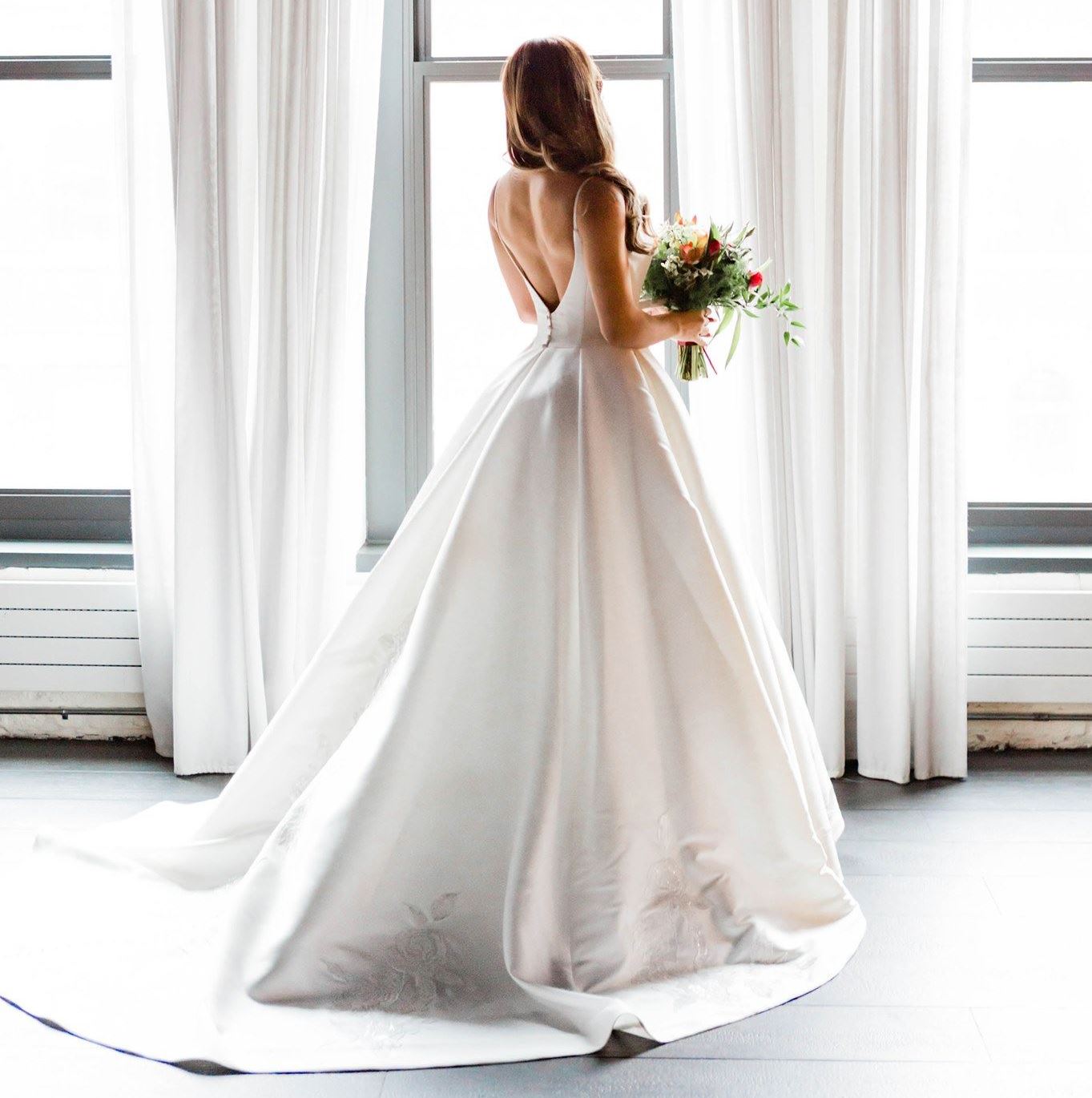 USA Designer Wedding Dress Pop-up Main Image